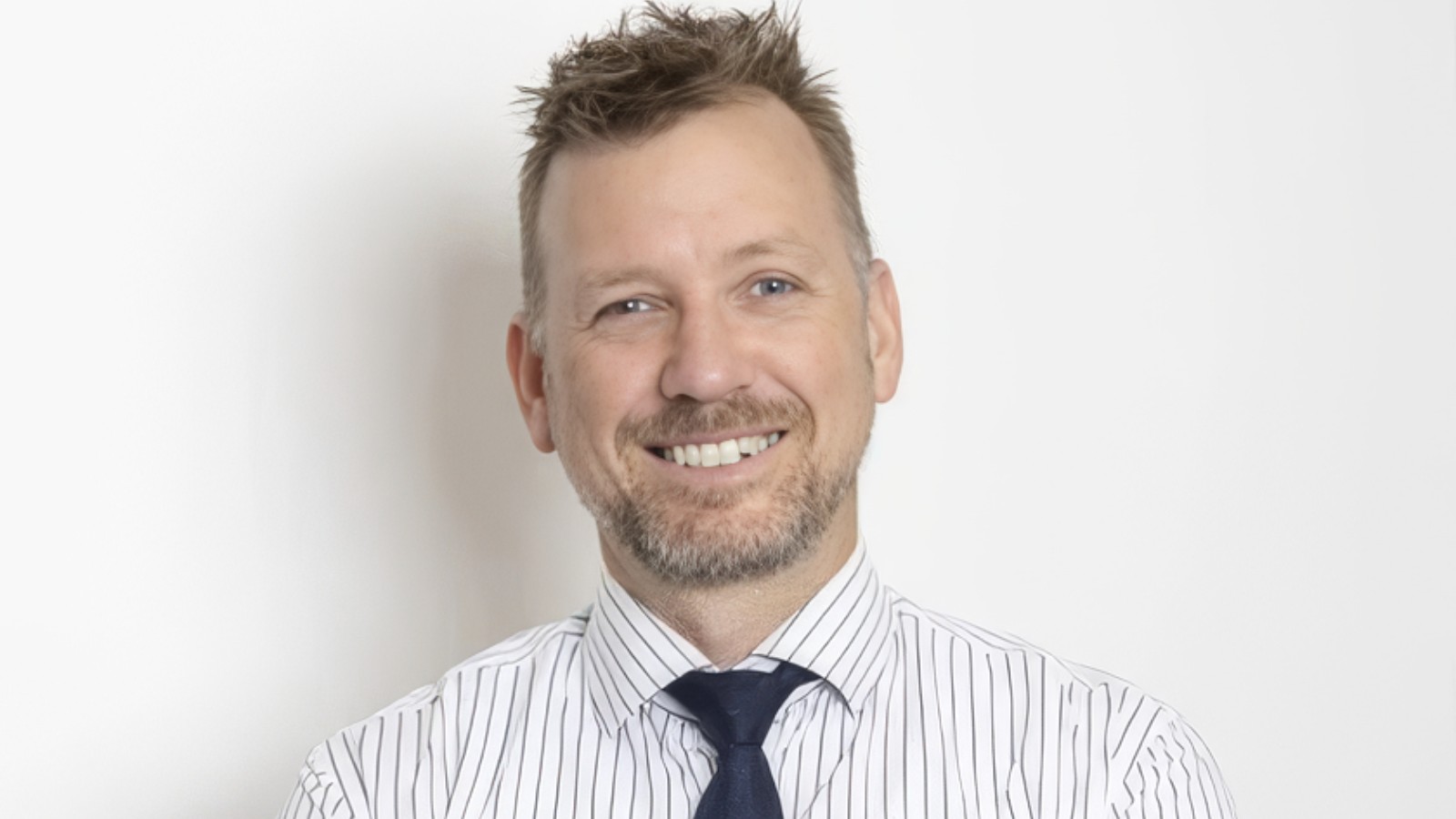 Independent success story joins super brand as Renshaw Real Estate becomes Raine & Horne Morisset