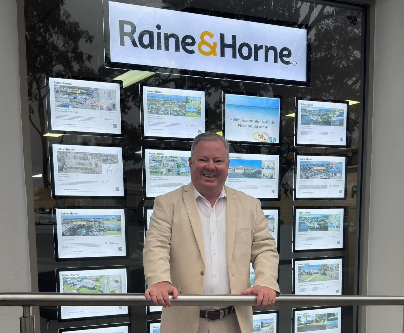 Mentee takes over from mentor as Raine & Horne Hervey Bay embarks on next growth chapter